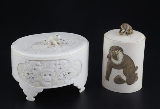 Two Japanese ivory jars and covers, early 20th century,